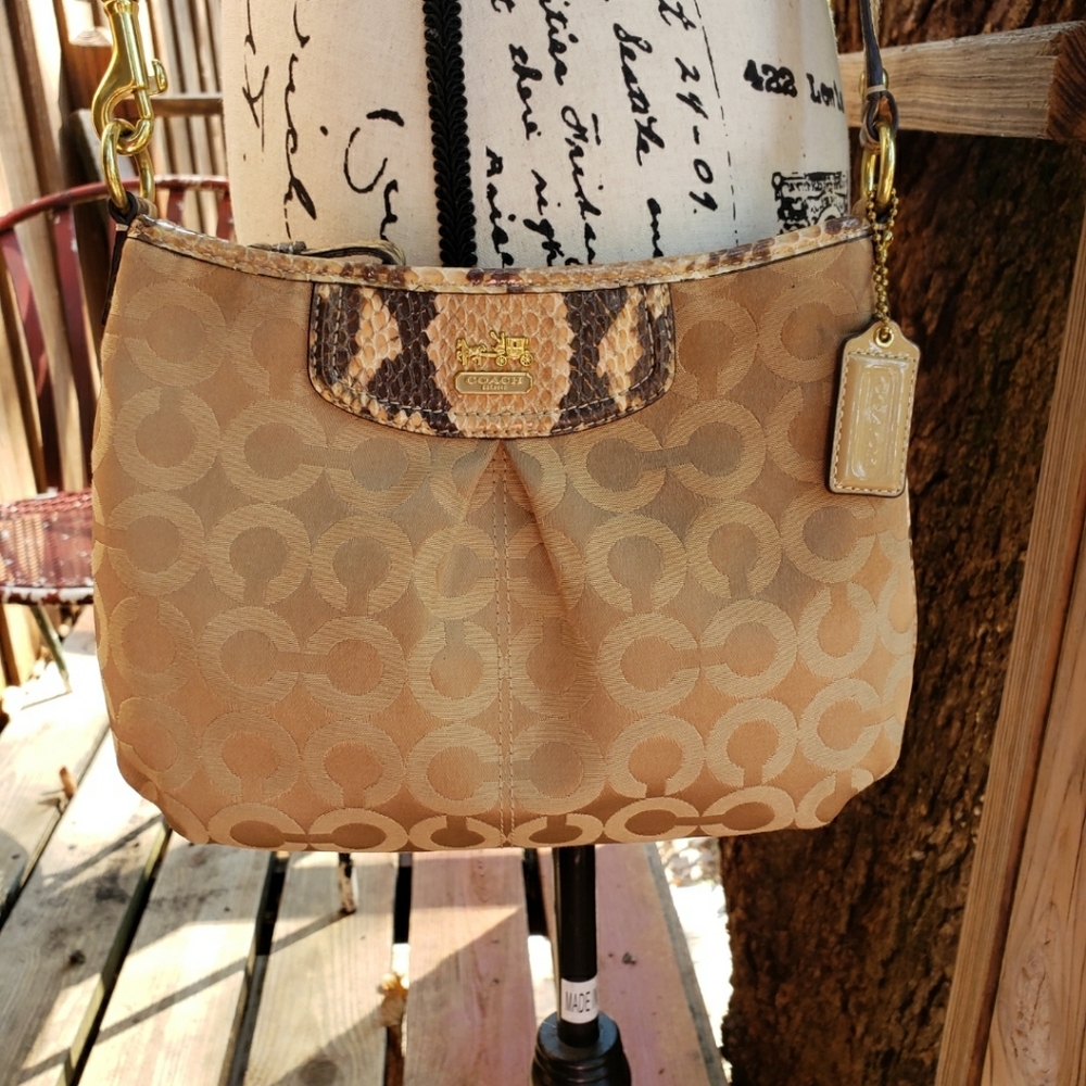 COACH Crossbody Authenic - Picture 4 of 6